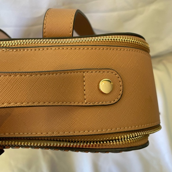 Calpak Kaya 15 inch Laptop Backback in Caramel - Picture 5 of 8